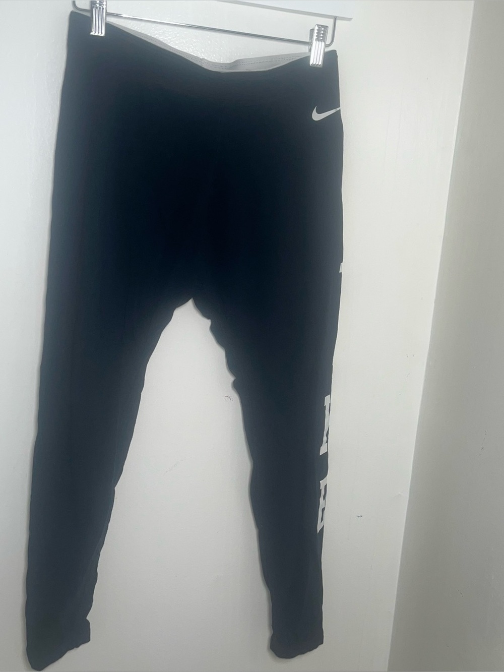 Women’s Nike active leggings